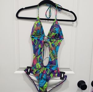 NWOT VS Monokini